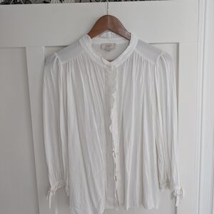 LOFT Women's Cream Button-Down Blouse